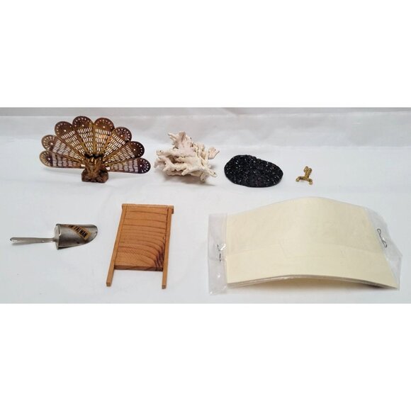 Vintage Lot of 7 Mini Dollhouse Accessories Fireplace Screen Coral Washboard - Picture 3 of 3